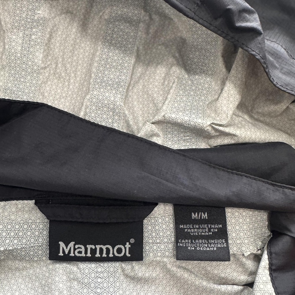 Marmot Jacket Womens Medium Black Hooded Rain Shell Waterproof Windbreaker Coat - Picture 4 of 6
